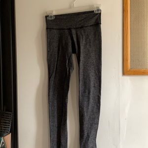 Barely worn lululemon luon leggings size 2